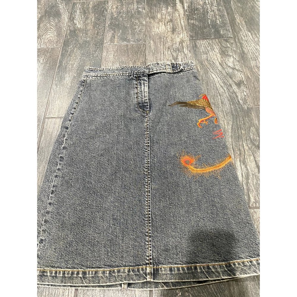 GENTLY USED DKNY EMBROIDERED JEAN SKIRT